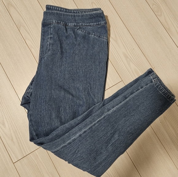 Calvin Klein Womens Large Jeggings Denim Light Wash Pants Comfortable Stretchy - Picture 1 of 5